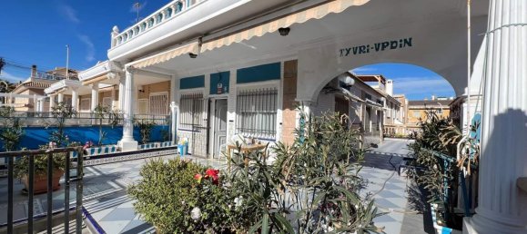 3 chambres Maison à Torrevieja, Spain No. 188658 8