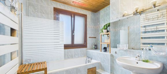 4 bedrooms House in Savoie, France No. 302342 8