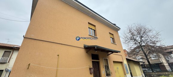 Дом с 5 комнатами в Беллуско, Италия № 109904 5