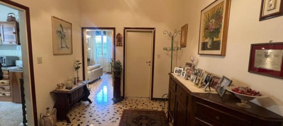 1 Schlafzimmer Wohnung in Florence, Italy, Nr. 43937 9