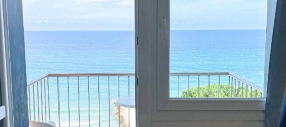 Studio in Laigueglia, Italy No. 140870 6