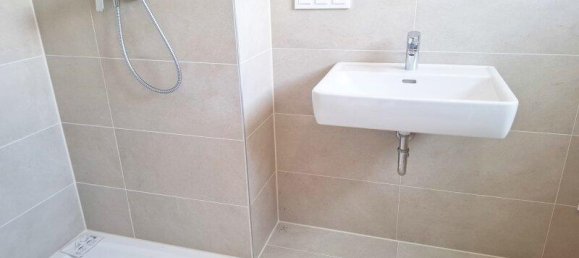 3 rooms Castles in Maria Enzersdorf, Austria No. 205295 9