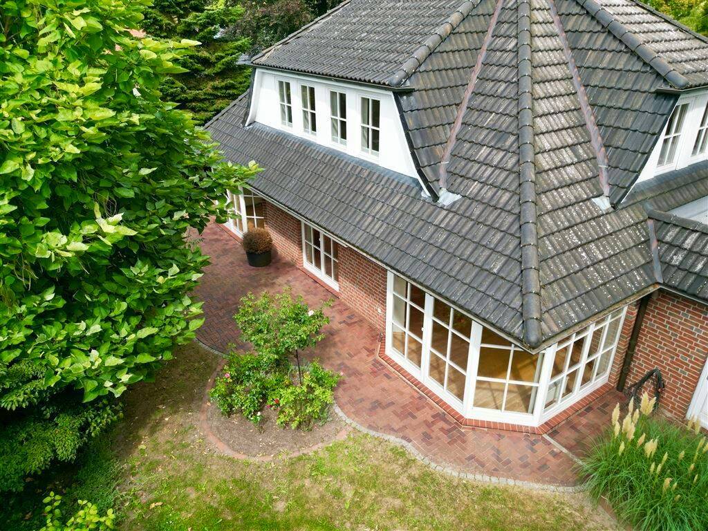 4 rooms House in Pinneberg, Germany No. 321900