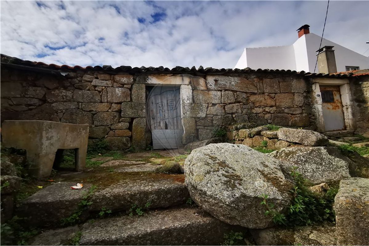 3 bedrooms House in Penamacor, Portugal No. 31030