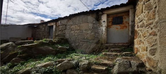 3 bedrooms House in Penamacor, Portugal No. 31030 4