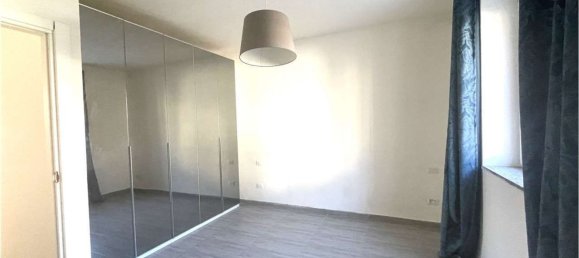 2 غرف نوم شقة في Gerenzano, Italy رقم 334175 5