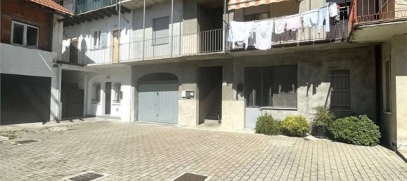 2 غرف نوم شقة في Gerenzano, Italy رقم 334175 10