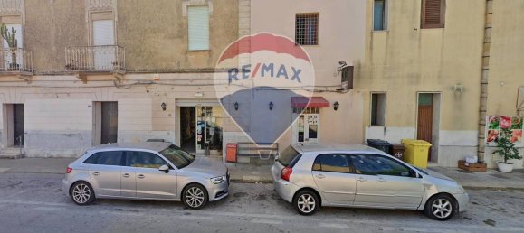 1 Schlafzimmer Gewerbliche Immobilie in Valderice, Italy, Nr. 320335 10