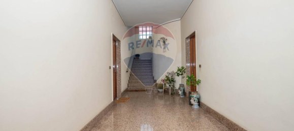 Apartamento de 6 habitaciónes en Caltagirone, Italy No. 157549 4