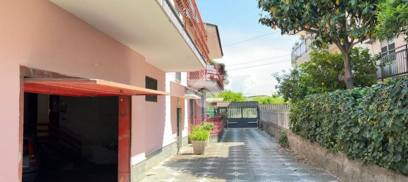 4 rooms Villa in Casoria, Italy No. 163907 28