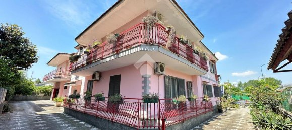 4 rooms Villa in Casoria, Italy No. 163907 2