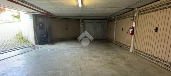 12m² Garage in Chivasso, Italy No. 72507 5