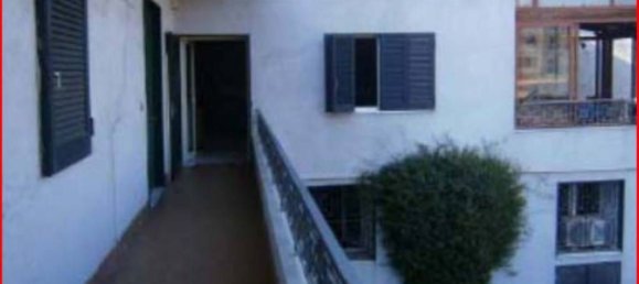 3 rooms Apartment in Melito di Napoli, Italy No. 94335 2