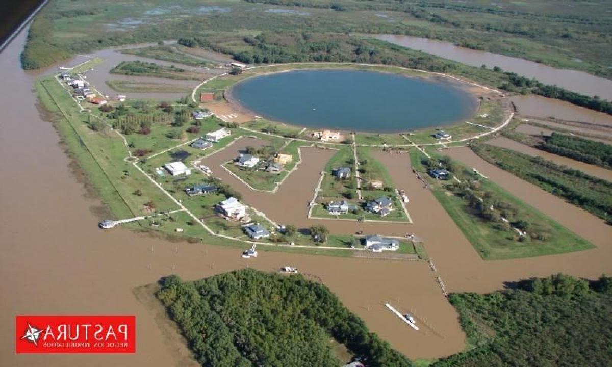  Land in Tigre, Argentina No. 119477