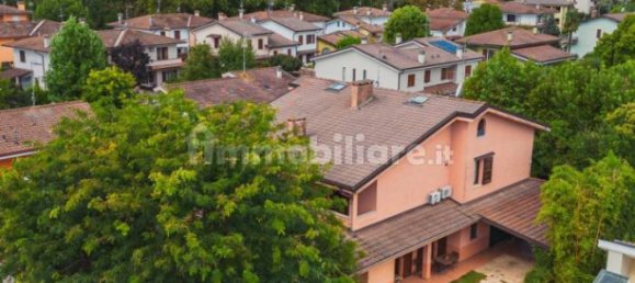 3 bedrooms Villa in Curtatone, Italy No. 355724 40