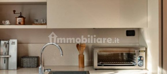 3 bedrooms Villa in Curtatone, Italy No. 355724 9