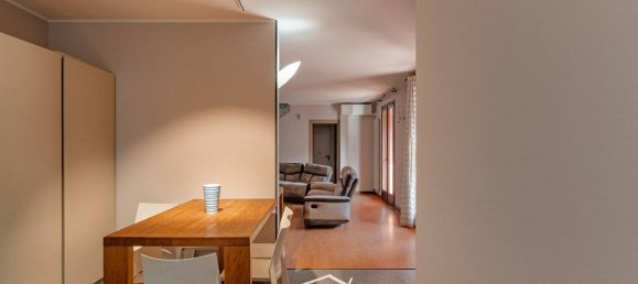 3 bedrooms Villa in Curtatone, Italy No. 355724 10