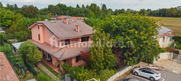 3 bedrooms Villa in Curtatone, Italy No. 355724 36