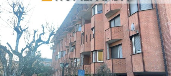 3 rooms Apartment in Volpiano, Italy No. 153091 2