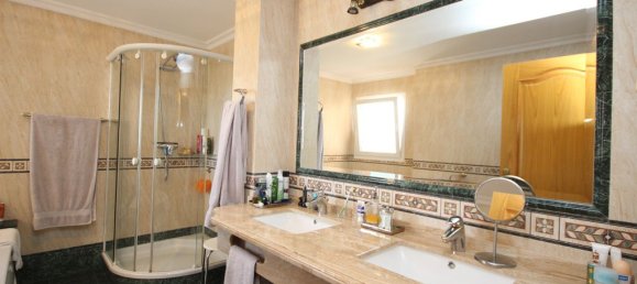 6 Schlafzimmer Haus in Marbella, Spain, Nr. 152075 24