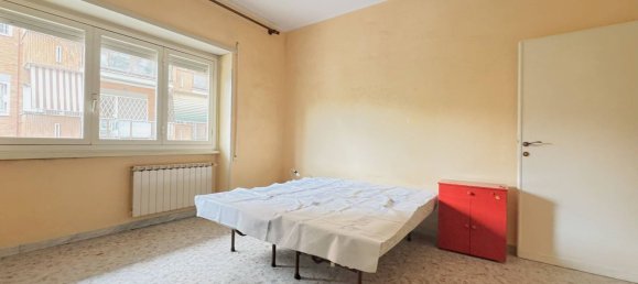 3 bedrooms Apartment in Rome, Italy No. 334313 10