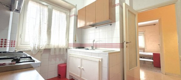 3 bedrooms Apartment in Rome, Italy No. 334313 20