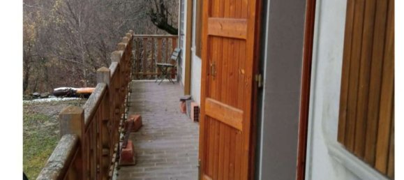 6 rooms House in Lizzano in Belvedere, Italy No. 262105 10