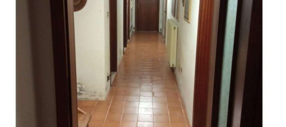 6 rooms House in Lizzano in Belvedere, Italy No. 262105 5