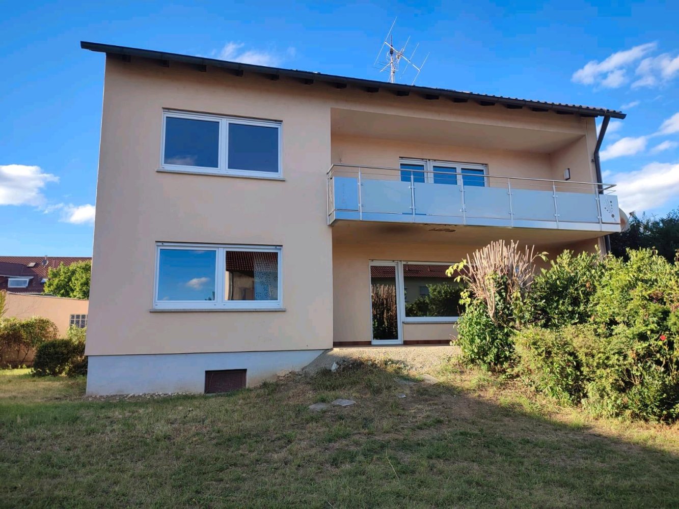 4 bedrooms House in Wurzburg, Germany No. 293185