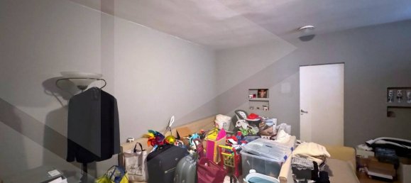 5 rooms Apartment in Ponsacco, Italy No. 27931 24