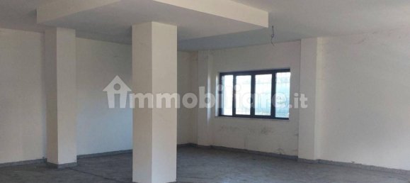 90m² Commercial property in Rome, Italy No. 327685 12