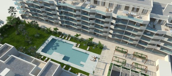Apartamento de 3 dormitorios en Fuengirola, Spain No. 9948 4