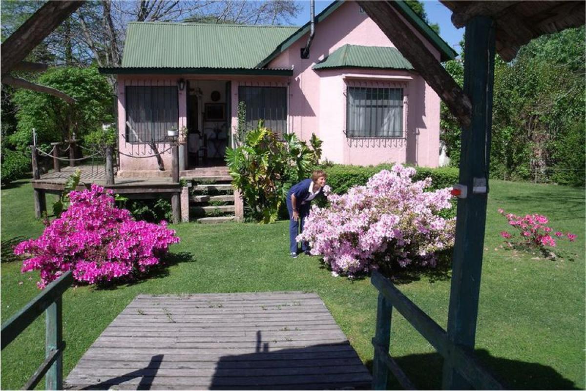 Дом с 3 спальнями в Тигре, Аргентина № 77209