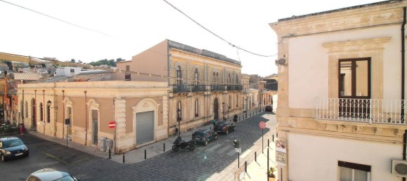 6 Schlafzimmer Haus in Canicattini Bagni, Italy, Nr. 377809 8