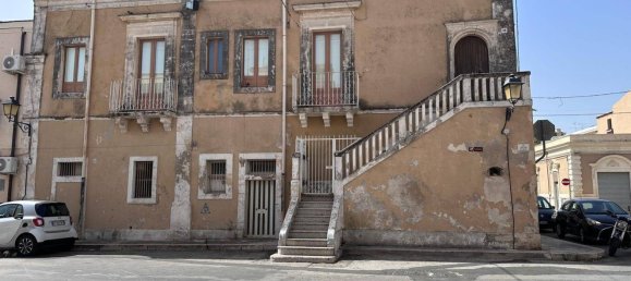 6 Schlafzimmer Haus in Canicattini Bagni, Italy, Nr. 377809 25