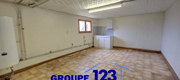 2 bedrooms House in Yonne, France No. 285532 9
