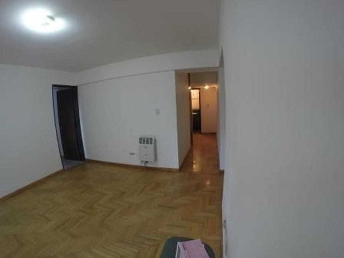 Apartamento de 2 dormitorios en Córdoba, Argentina No. 11493