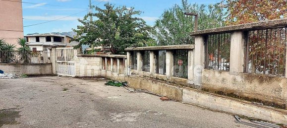 2-salle Entrepôt à Oliena, Italy No. 139378 9