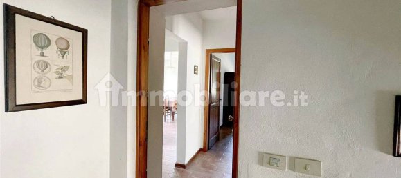 3 bedrooms Apartment in Barga, Italy No. 189427 23