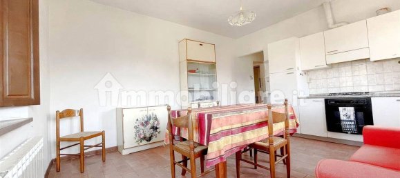 3 bedrooms Apartment in Barga, Italy No. 189427 11