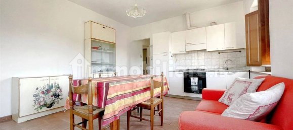 3 bedrooms Apartment in Barga, Italy No. 189427 12