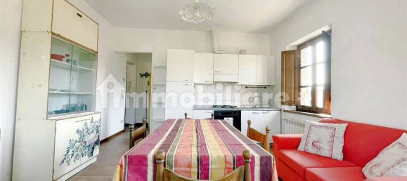 3 bedrooms Apartment in Barga, Italy No. 189427 14