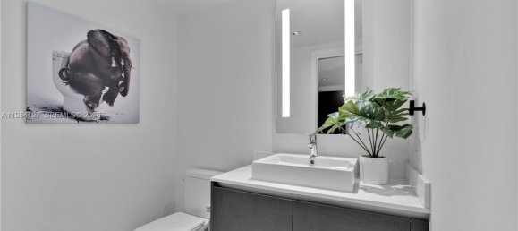1 Schlafzimmer Gewerbliche Immobilien in Miami, USA, Nr. 615642 20