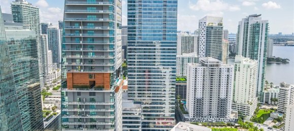 1 Schlafzimmer Gewerbliche Immobilien in Miami, USA, Nr. 615642 8
