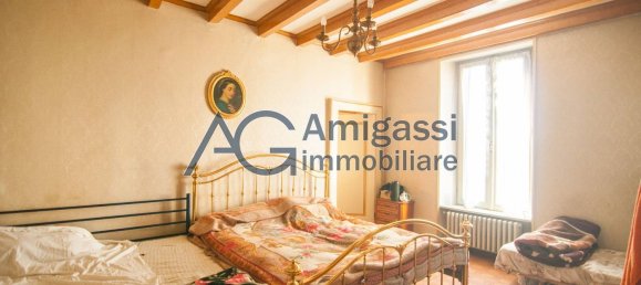 6 rooms Apartment in Stezzano, Italy No. 338580 14
