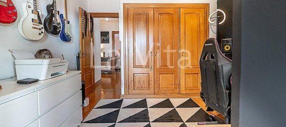 3 bedrooms Apartment in Cascais, Portugal No. 106096 14