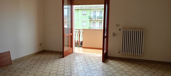 Apartamento de 6 habitaciónes en Maglie, Italy No. 271267 17