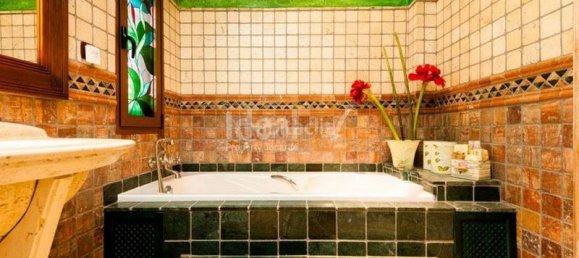 5 bedrooms Villa in Adeje, Spain No. 126144 11