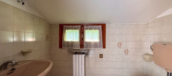 4 bedrooms House in Ghemme, Italy No. 376666 22