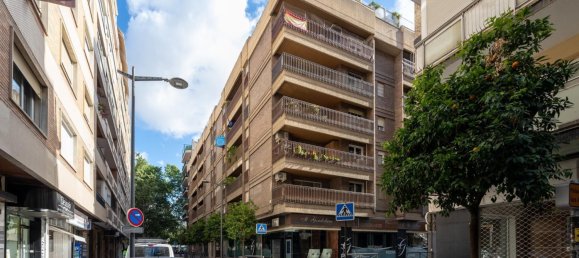 8 غرف نوم منزل ذو طابقين في Granada, Spain رقم 20947 24